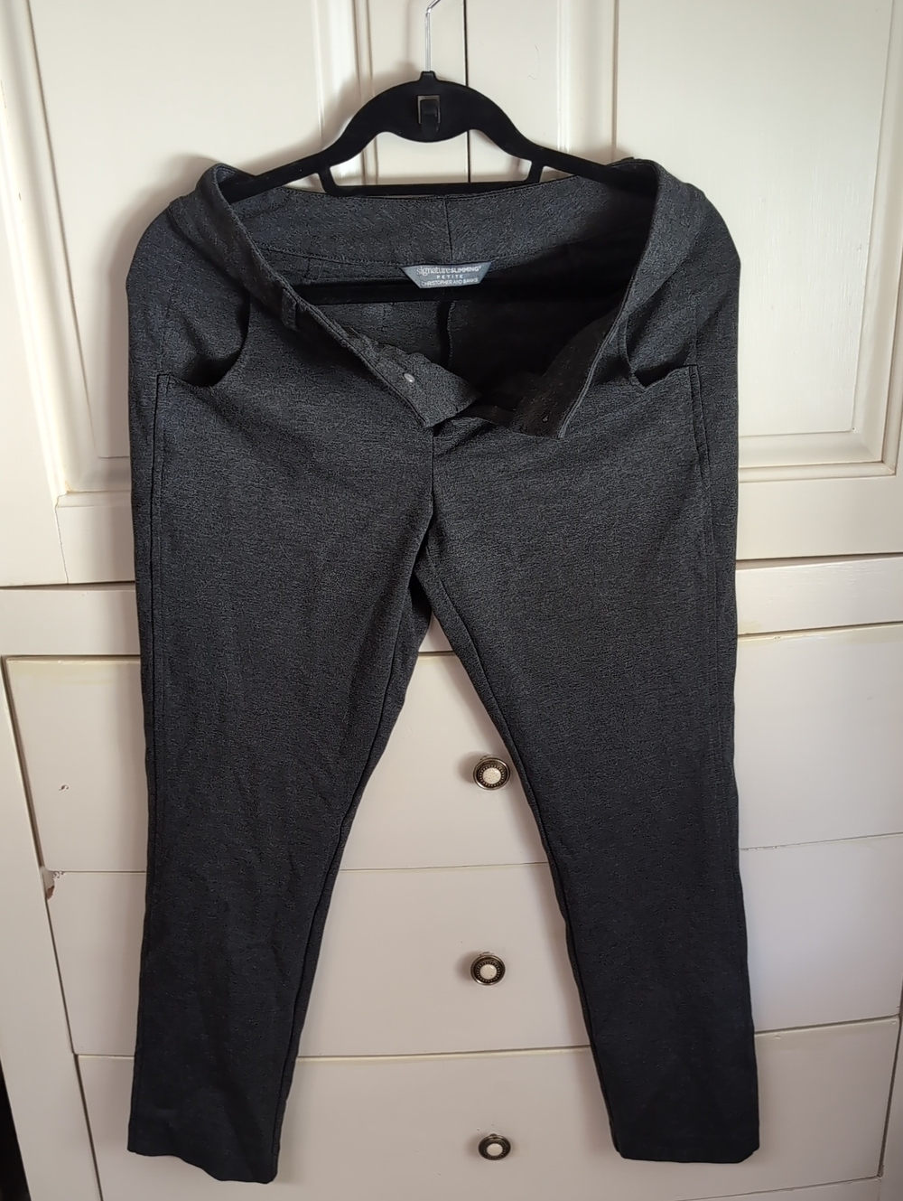 Signature Slimming Pants